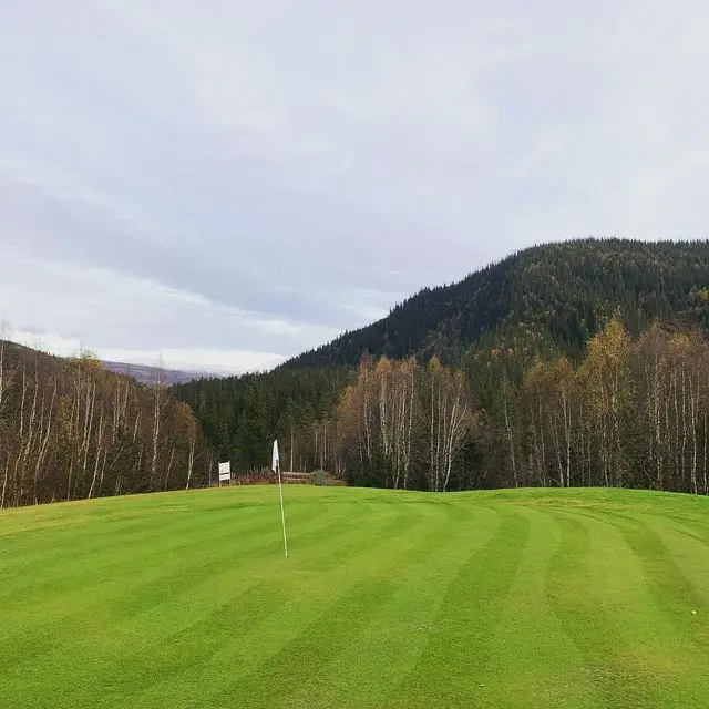 Helgeland Golfklubb, bilde 2