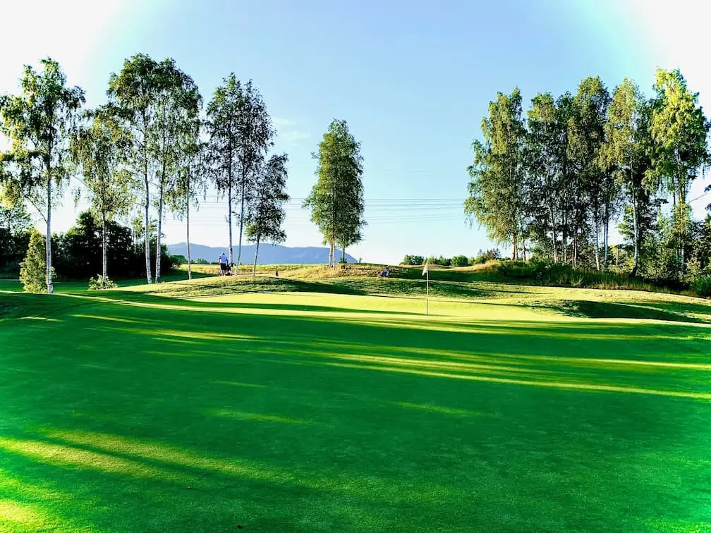 Holtsmark Golfklubb