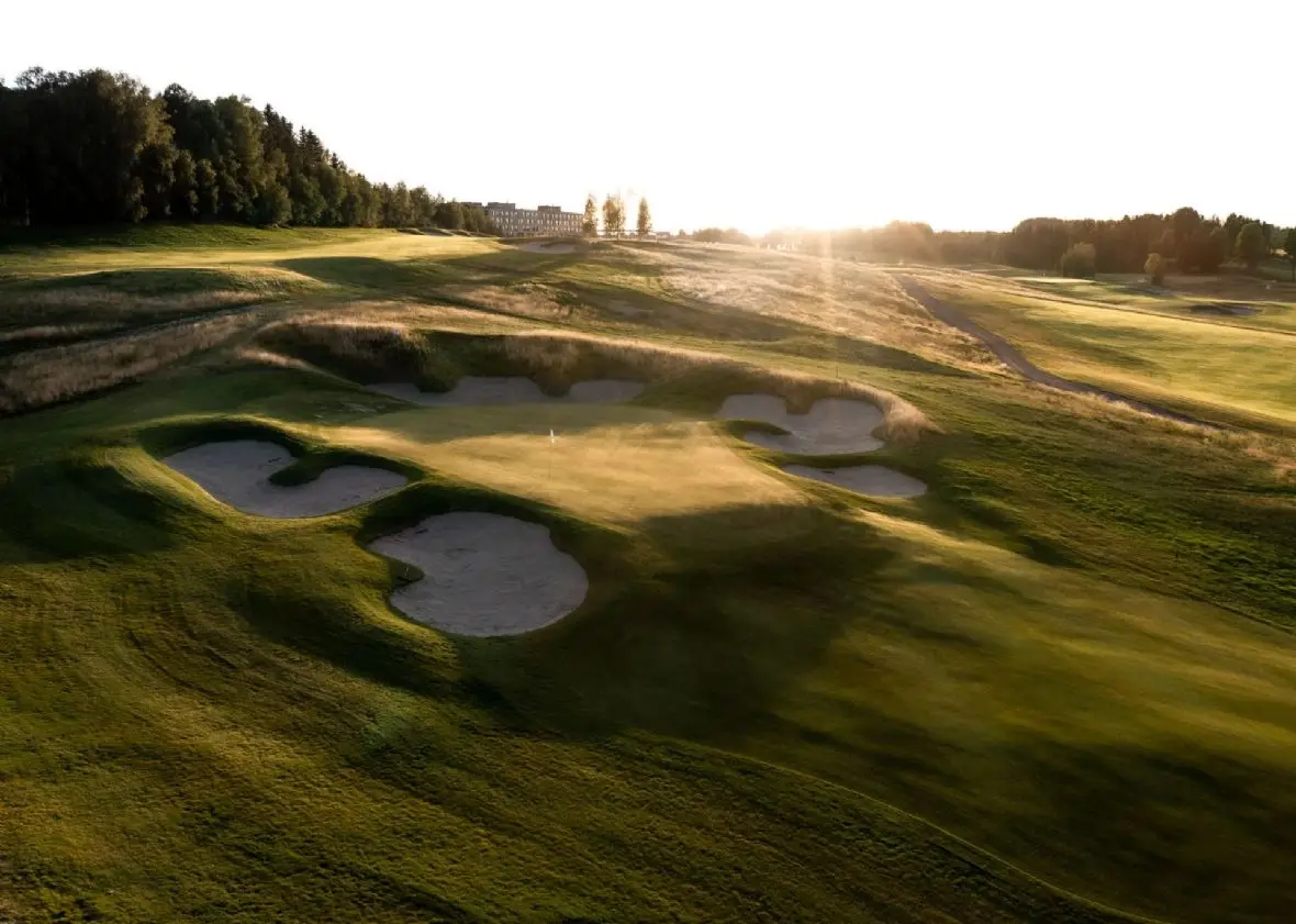Miklagard Golfklubb, bilde 3